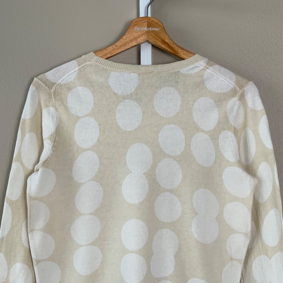 GAP Printed Polka Dot Sweater - Picture 11 of 16